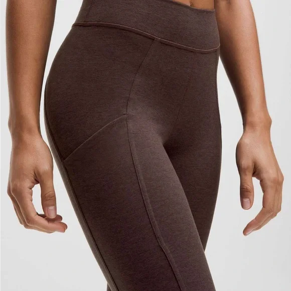 NWOT Lululemon Soft Sueded High-Rise Tight 28" in Dark Espresso / Espresso - Picture 4 of 9